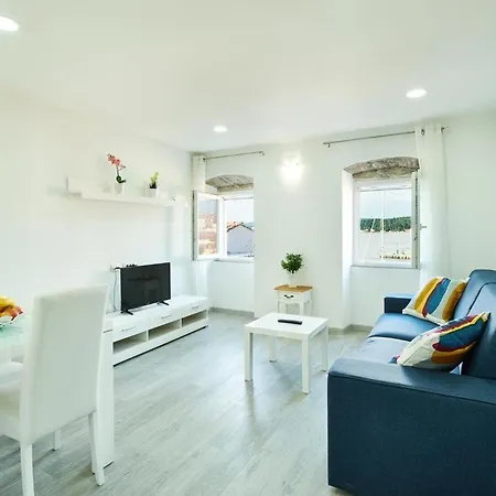 Roviv Apartments In The Old Town By Irundo Rovinj Exteriér fotografie
